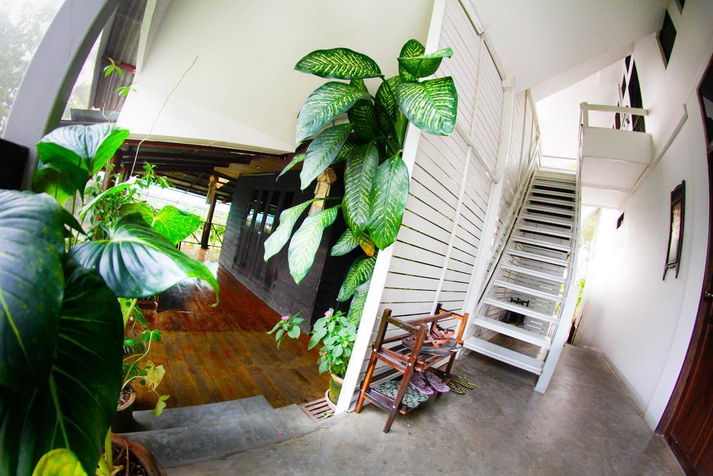 Baan Saleepai Hotel Exterior photo