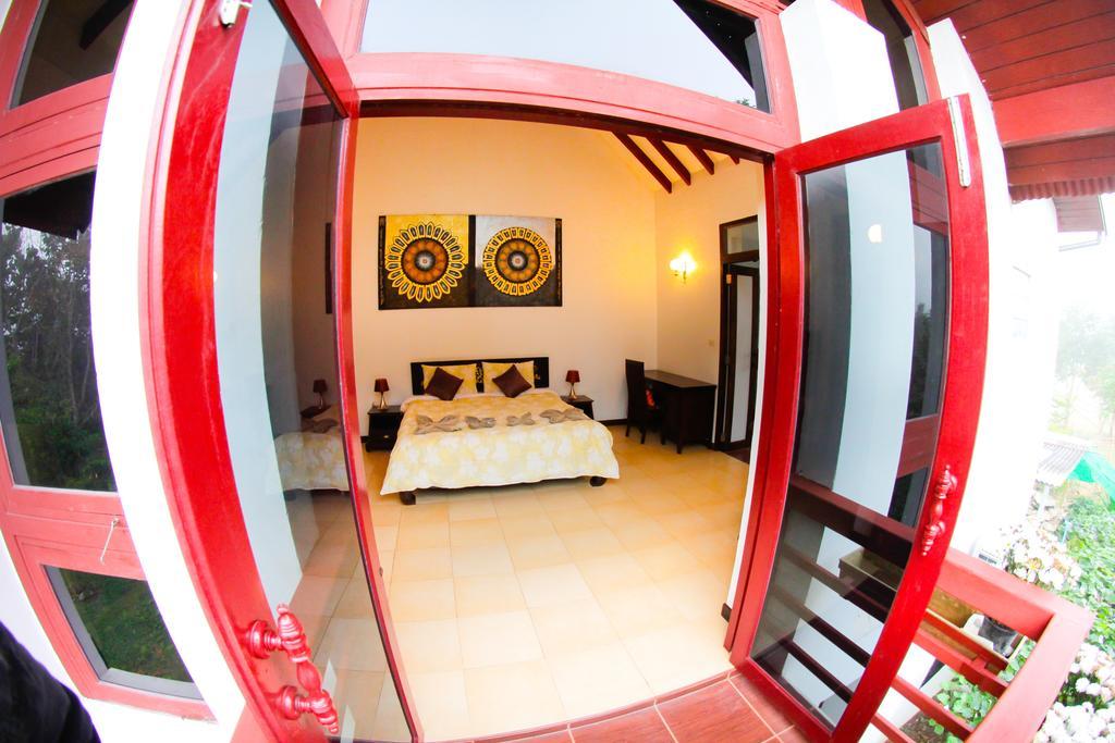 Baan Saleepai Hotel Room photo